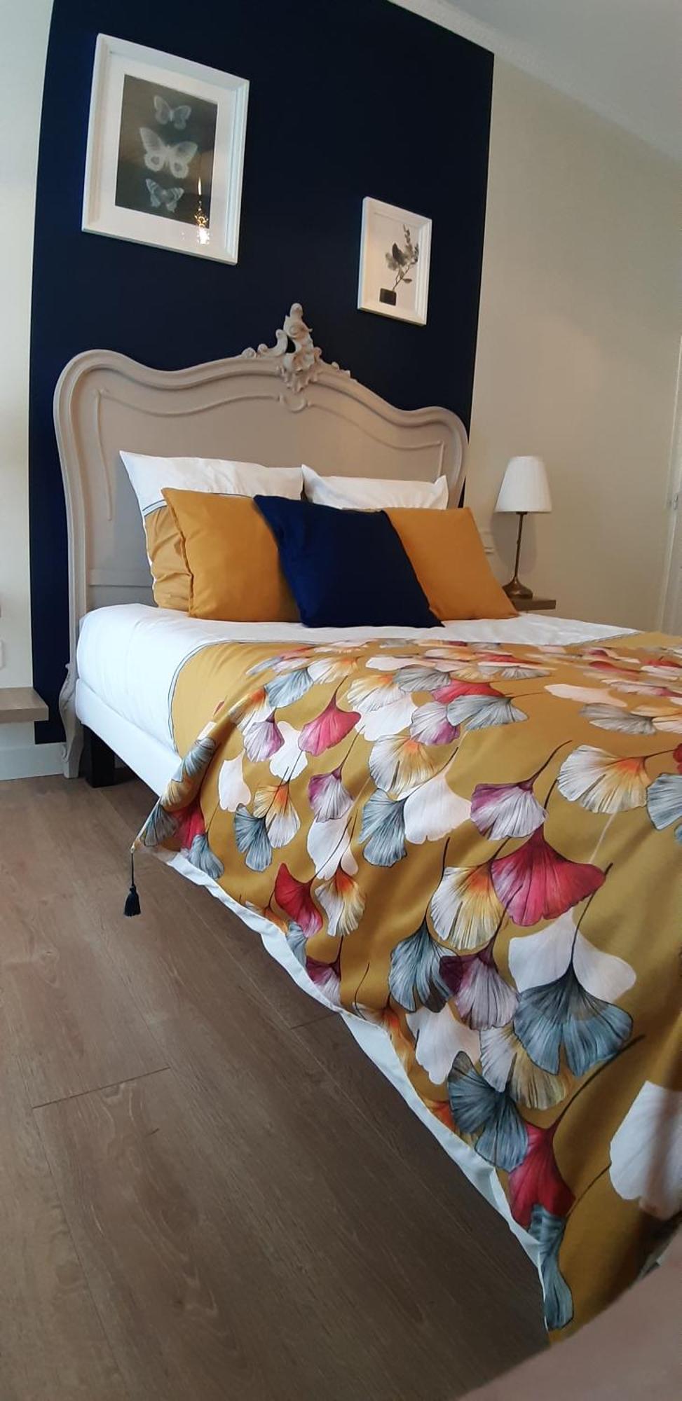 A L'Ombre De La Treille -Proche Saint-Emilion Bed and Breakfast Rum bild